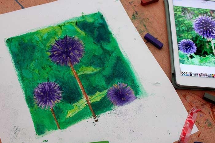 Рисуем цветы мягкой пастелью - шаг 6