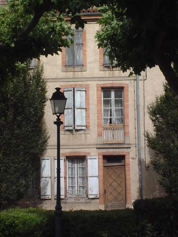 фото старого дома во франции