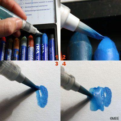 Набор краски водяной кистью с акварельных карандашей