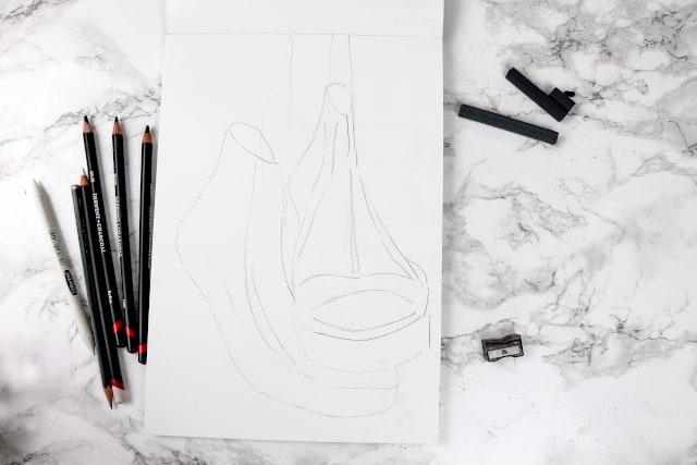 Как рисовать обувь угольным карандашом