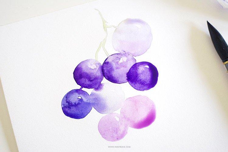 Рисуем виноград акварелью - шаг 3